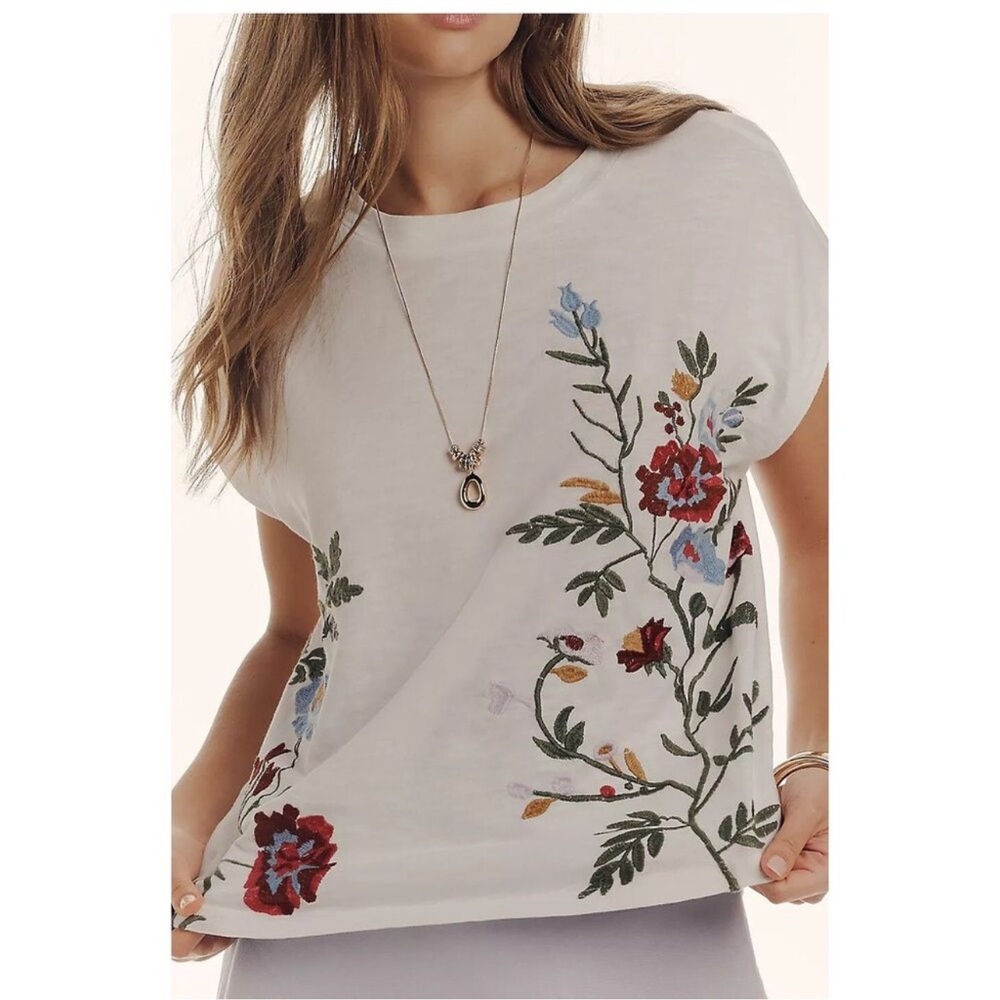 By Anthropologie Growing Florals Embroidered Tank Top NWOT - Picture 2 of 5